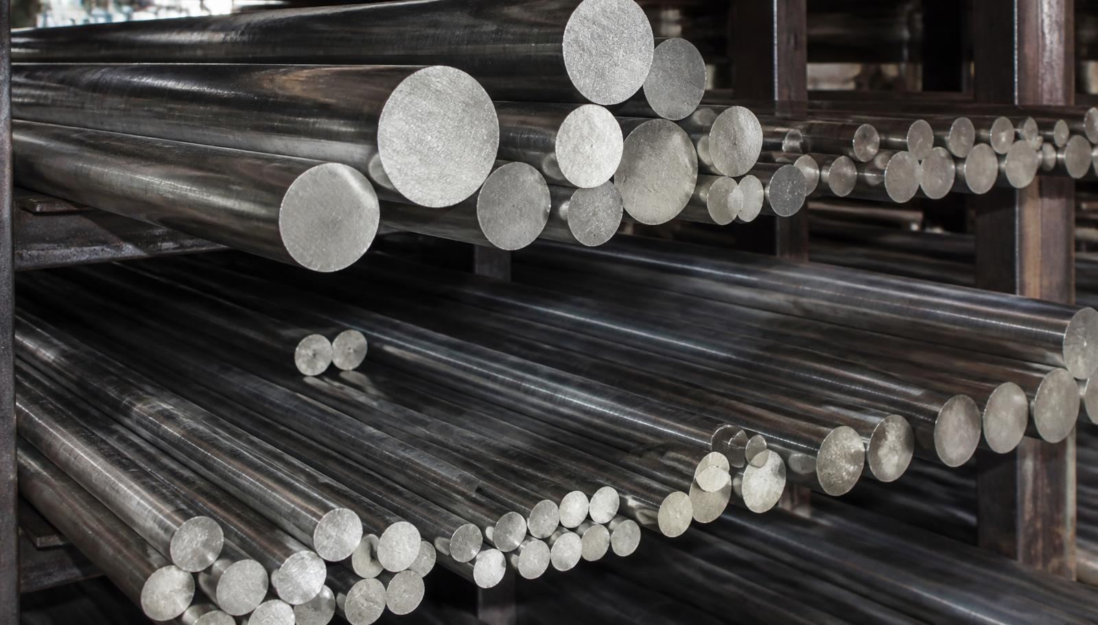 Alloy Steel round bar in ready stock at Steelco Mumbai