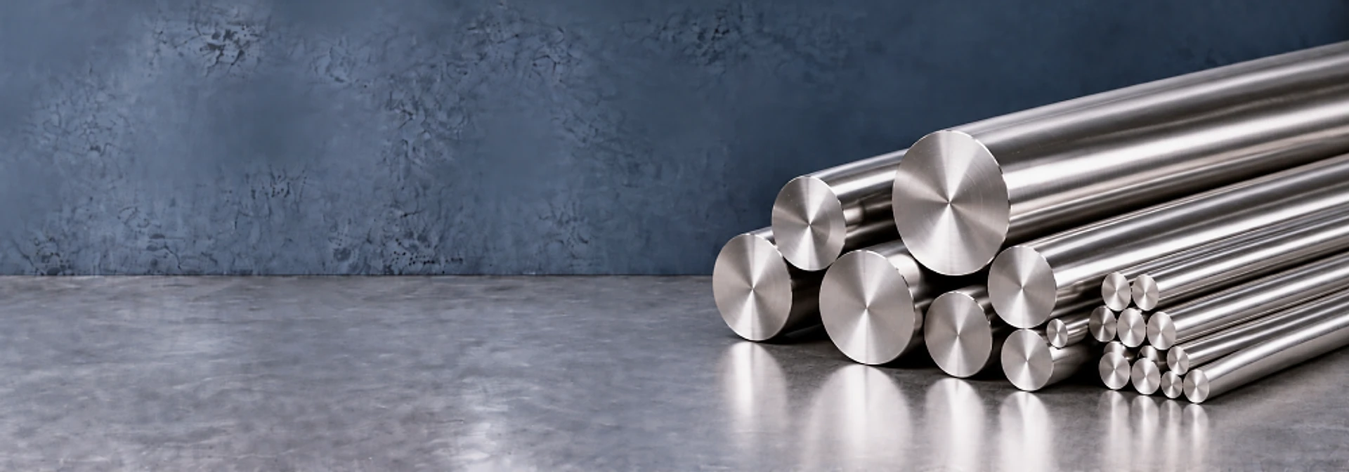 Super Duplex Round Bar stocked and supplied by Steelco Metal & Alloys, Mumbai
